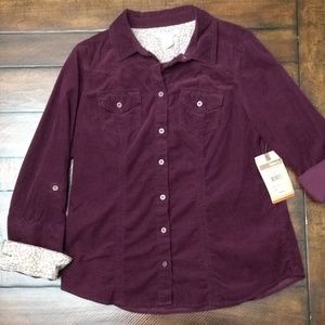 Lightweight corduroy button down